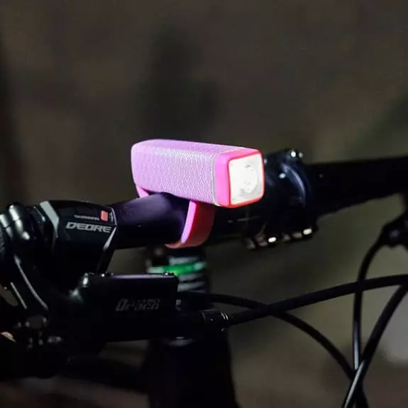 Éclairage Avant Knog POP I Rose 2 Éclairage Avant Knog POP I Rose – Image 2