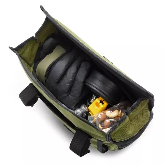 Sacoche De Guidon Chrome Doubletrack 5L Vert Foncé 5 Sacoche De Guidon Chrome Doubletrack 5L Vert Foncé – Image 5