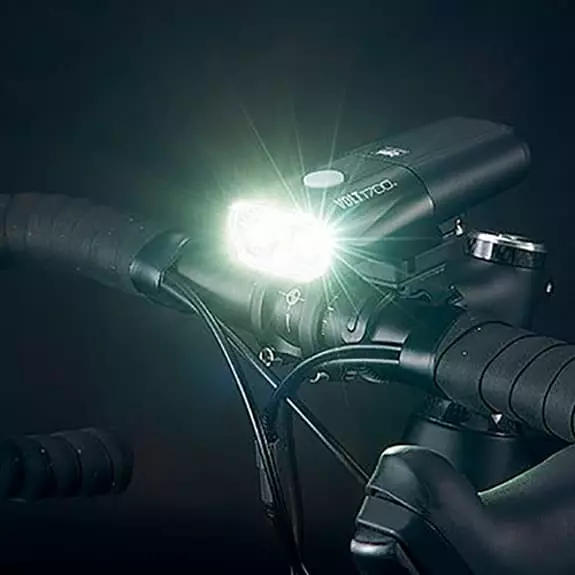 Éclairage Avant Cateye Volt 1700 5 Éclairage Avant Cateye Volt 1700 – Image 5